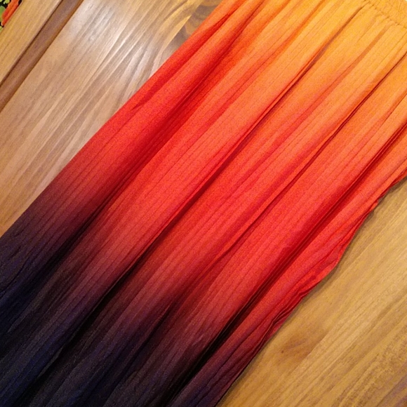 Fall Ombre Pleated Skirt🌻 NWT - Picture 2 of 11